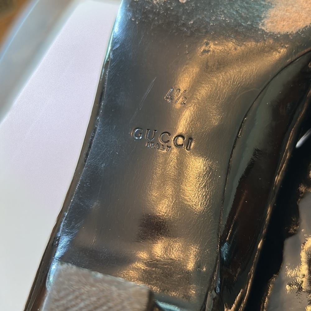 Gucci Black Leather Flats - Picture 13 of 16